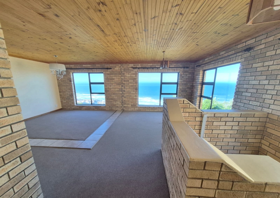 4 Bedroom Property for Sale in Dana Bay Western Cape